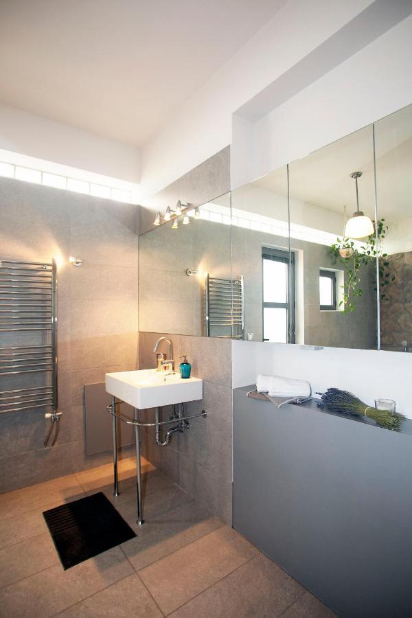 Spacious Suite With Luxury Bath Athen Eksteriør bilde
